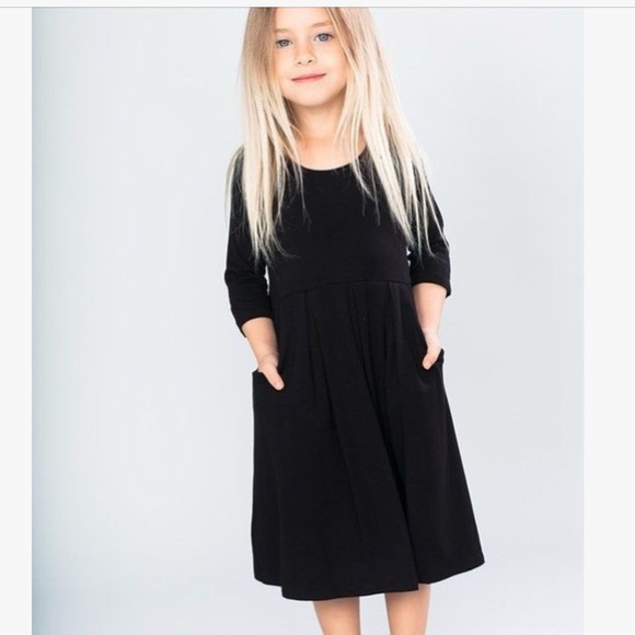 Toddler Black dress with pockets, 3/4 sleeve - Picture 3 of 5